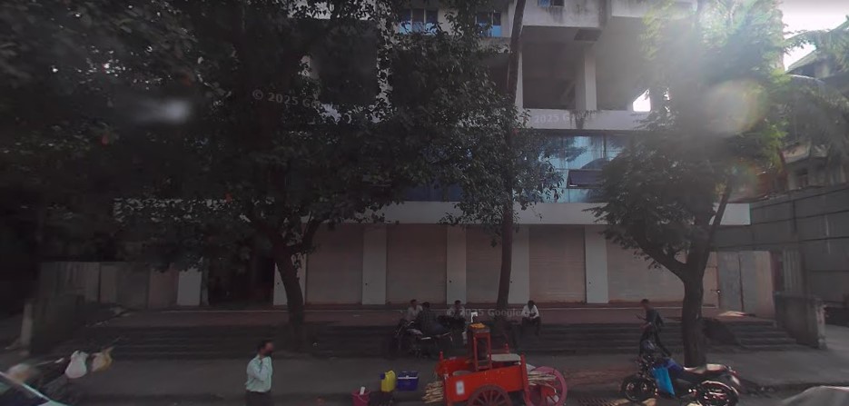 Commercial in Borivali